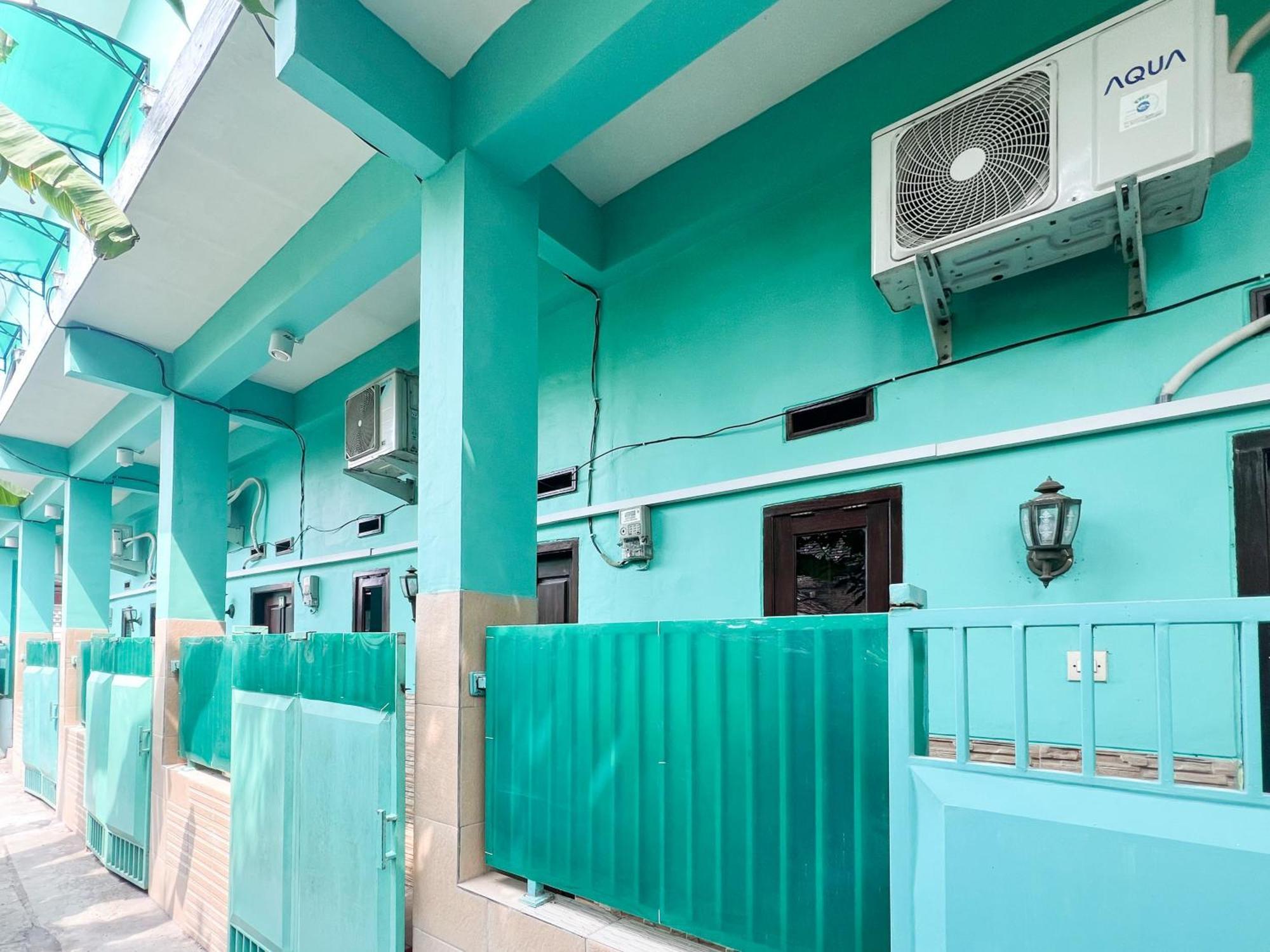 Reddoorz Near Sunrise Mall Mojokerto Exterior foto