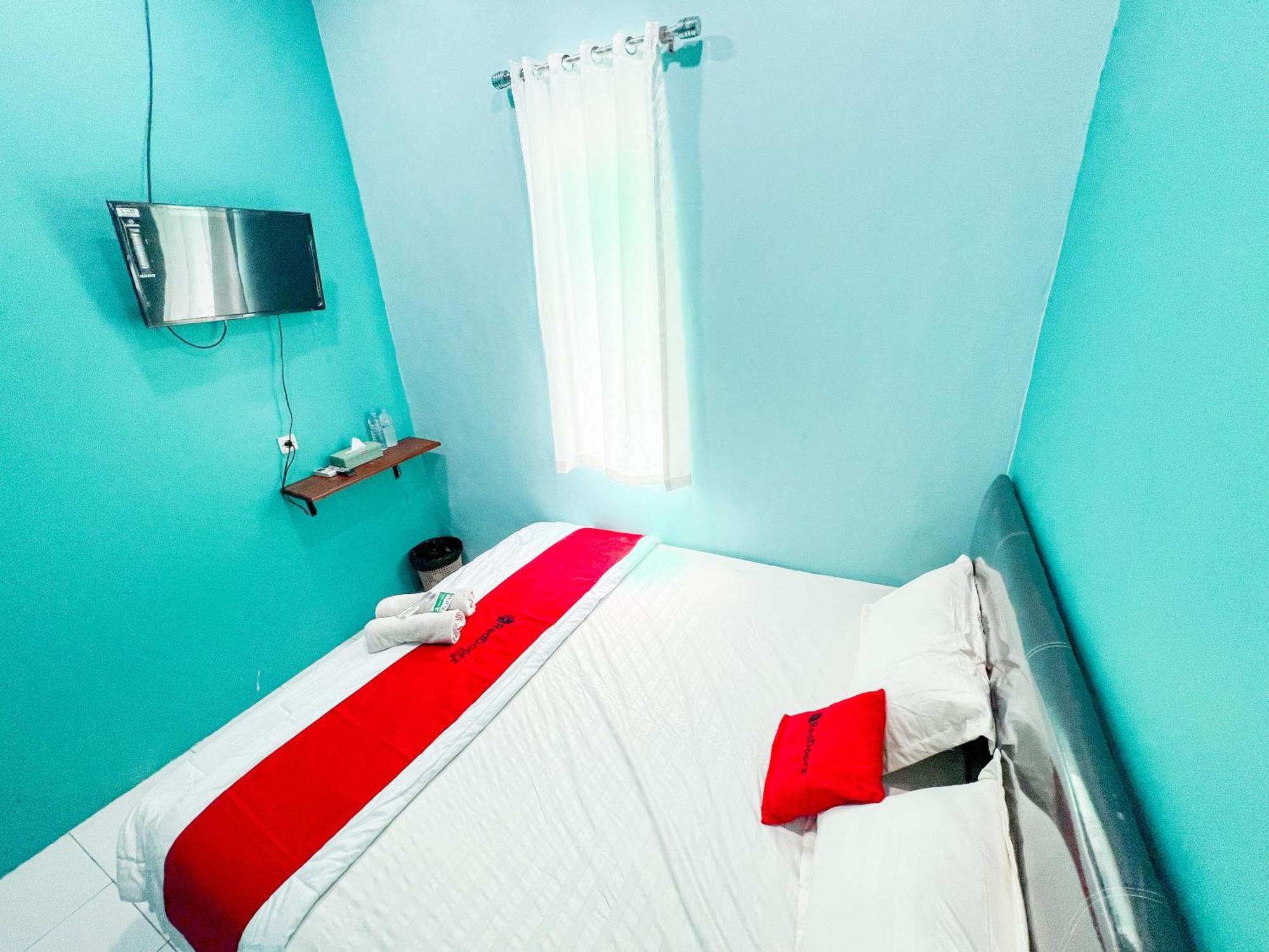 Reddoorz Near Sunrise Mall Mojokerto Exterior foto
